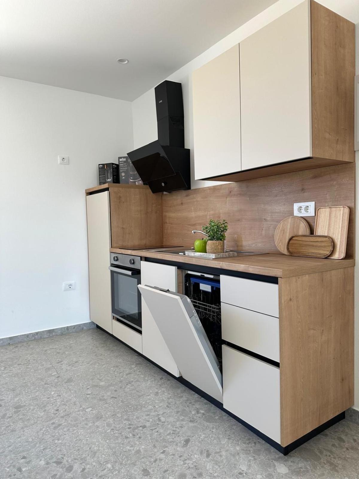 212Bellavista Apartments Neu Pomer Kroatien المظهر الخارجي الصورة